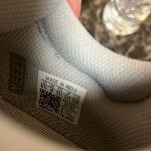 YEEZY BOOST 700 have only been tried on a couple times